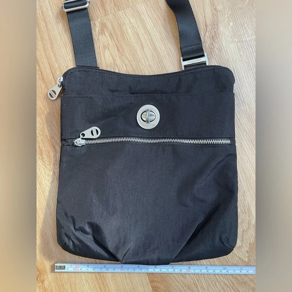 Baggallini Crossbody bag Banover black silver medium nylon water resistant $88